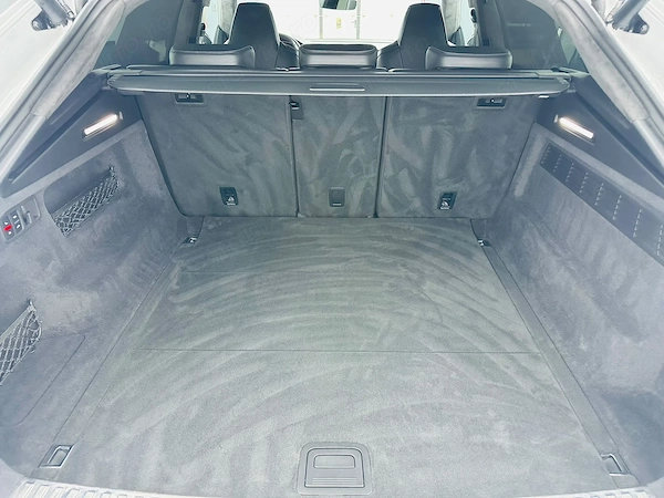 AUDI Q8 2020 — imagine 20