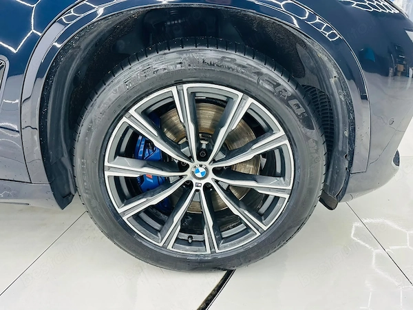 BMW  2019 — imagine 9