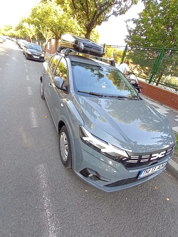 DACIA Logan 2024 — imagine 2