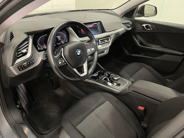BMW Seria 2 2023 — imagine 5