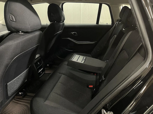 BMW Seria 3 2022 — imagine 11