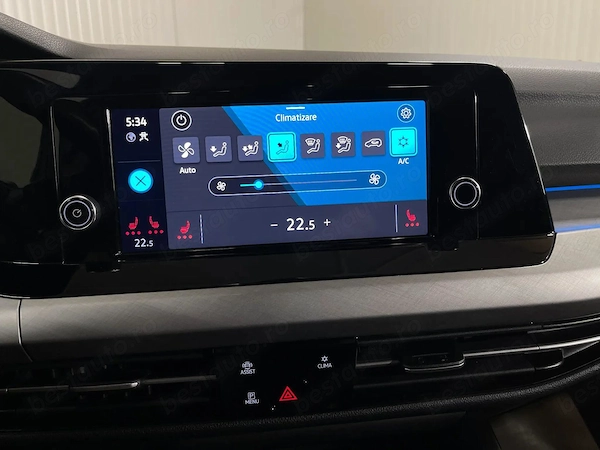 VOLKSWAGEN Golf 2023 — imagine 18