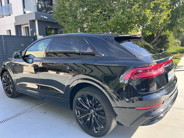AUDI Q8 2022 — imagine 2