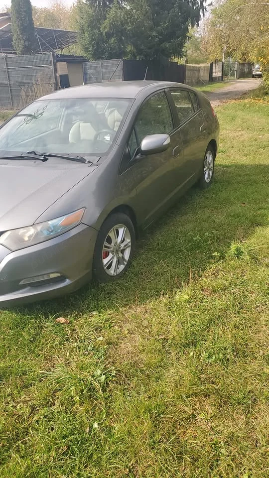 HONDA Insight 2011 — imagine 3