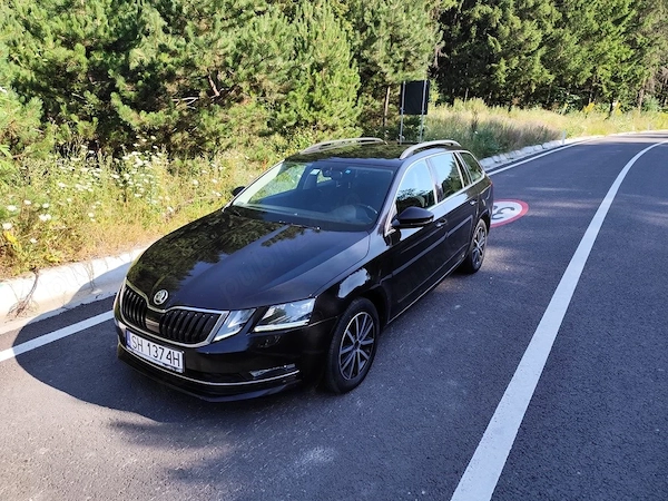 SKODA Octavia 2019 — imagine 1