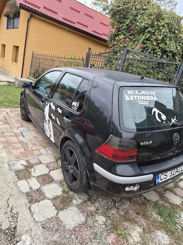 VOLKSWAGEN Golf 2004 — imagine 5