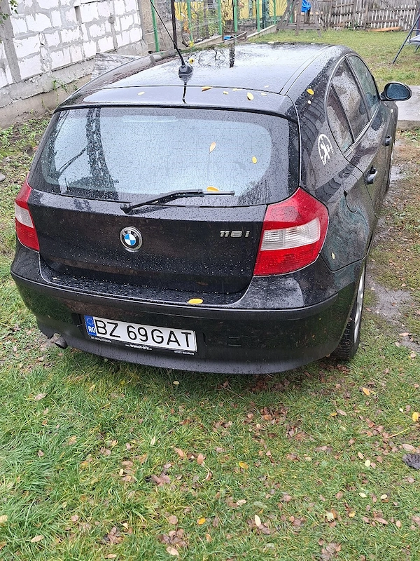 BMW Seria 1 2006 — imagine 2