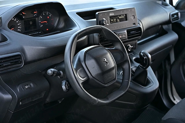 PEUGEOT Partner 2019 — imagine 3