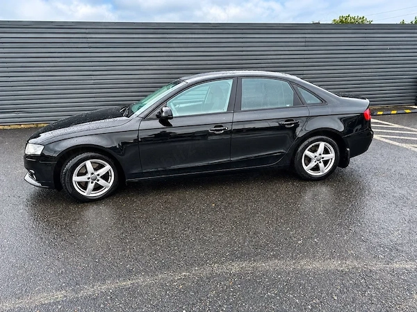 AUDI A4 2011 — imagine 3