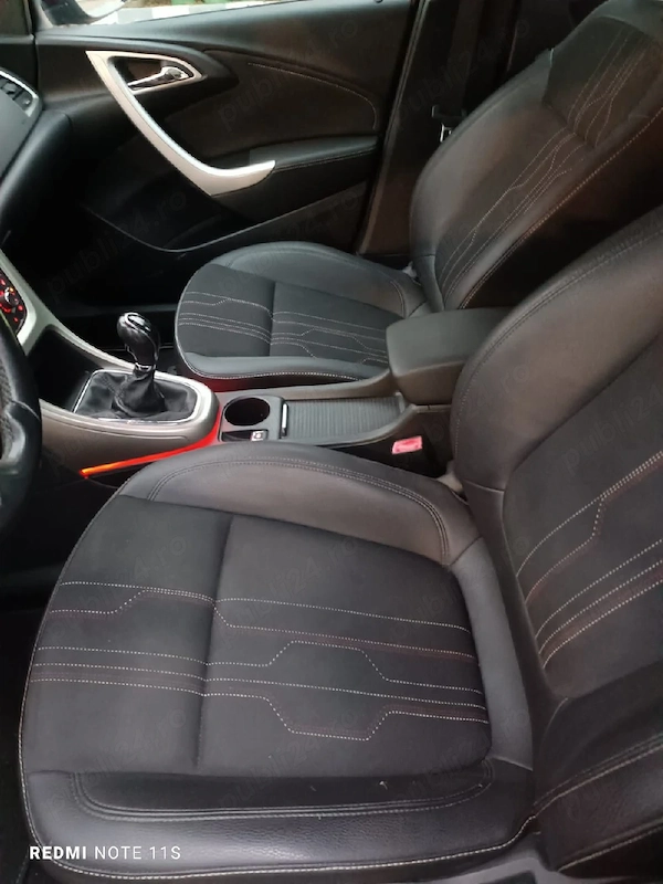 OPEL Astra 2012 — imagine 9