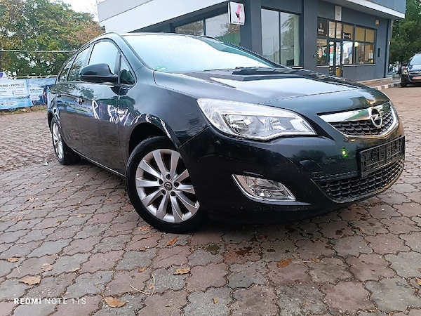 OPEL Astra 2012 — imagine 1