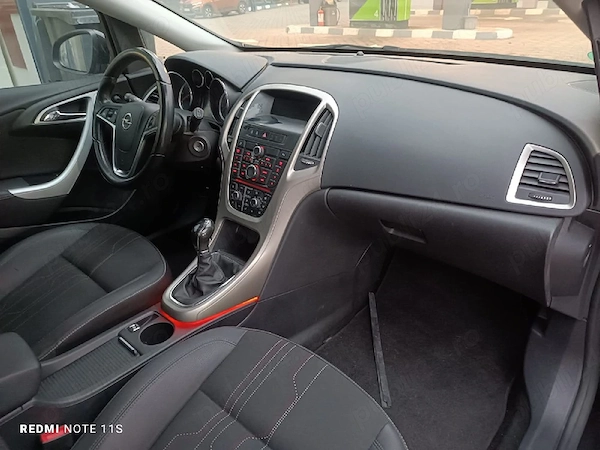 OPEL Astra 2012 — imagine 8