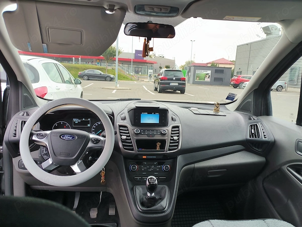 FORD Transit Connect 2023 — imagine 5
