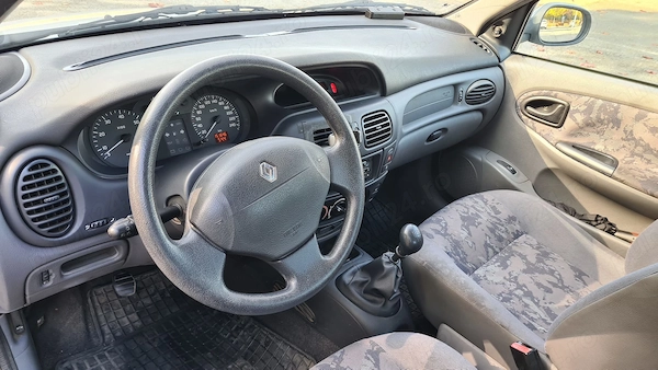RENAULT Megane 2000 — imagine 10