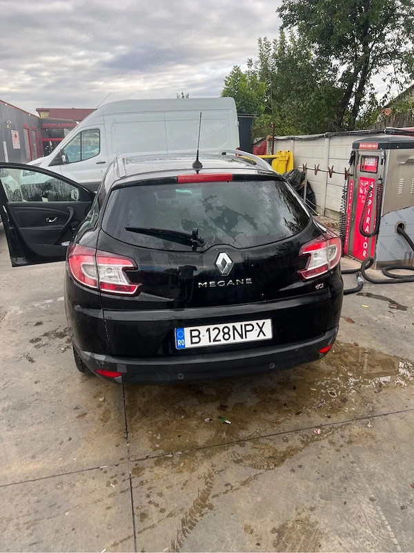 RENAULT Megane 2013 — imagine 4