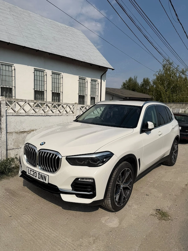 BMW  2020 — imagine 3