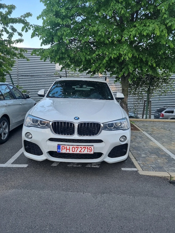 BMW  2015 — imagine 5