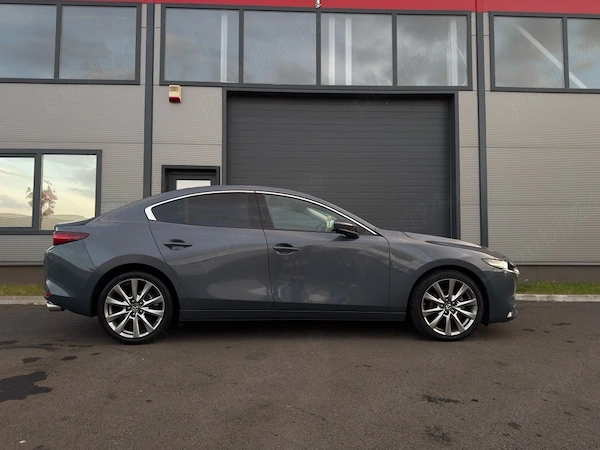 MAZDA 3 2023 — imagine 3