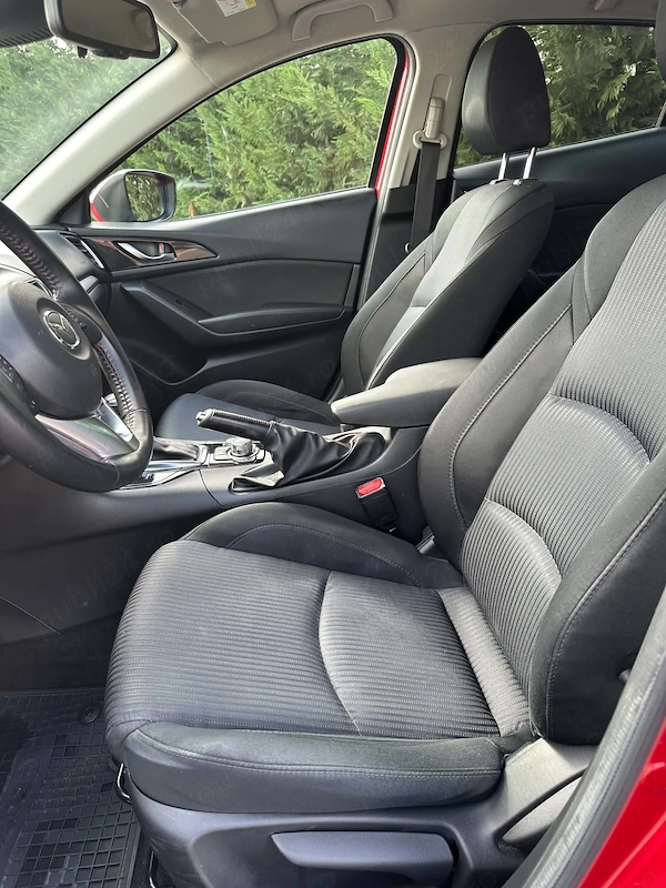 MAZDA 3 2016 — imagine 5
