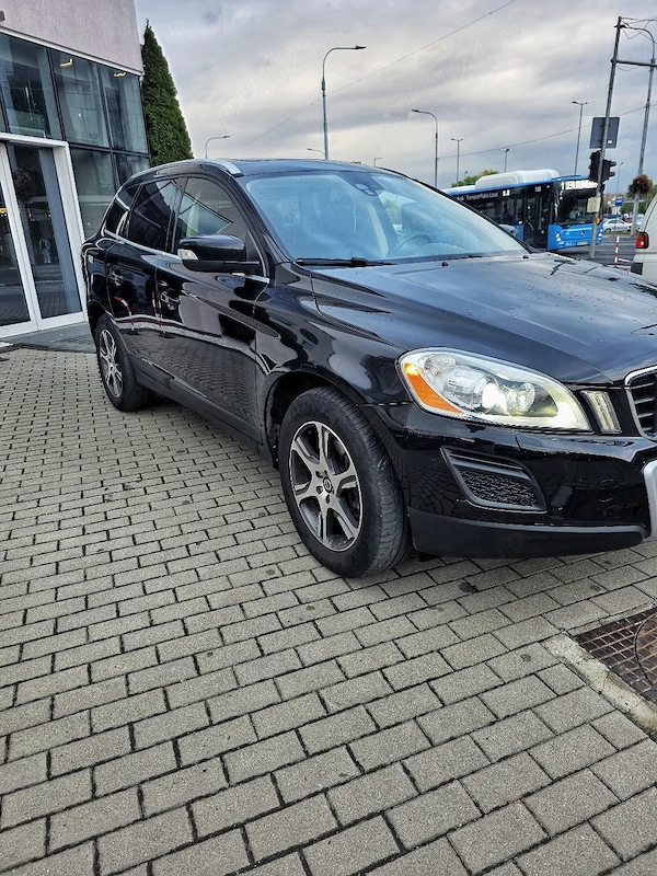 VOLVO XC60 2011 — imagine 5
