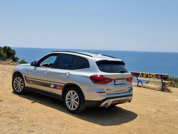 BMW  2020 — imagine 4