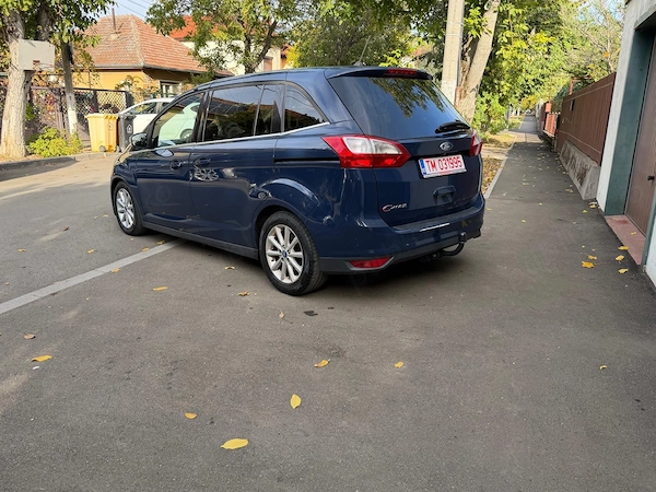 FORD C-Max 2017 — imagine 2