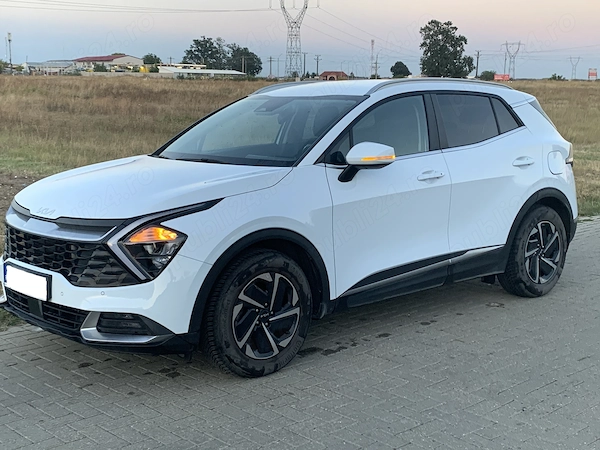 KIA Sportage 2022 — imagine 3