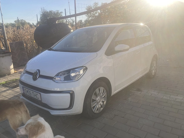 VOLKSWAGEN Up 2022 — imagine 3