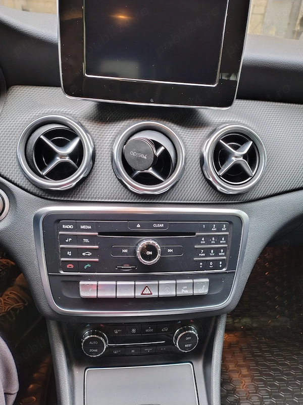 MERCEDES-BENZ GLA 2020 — imagine 7
