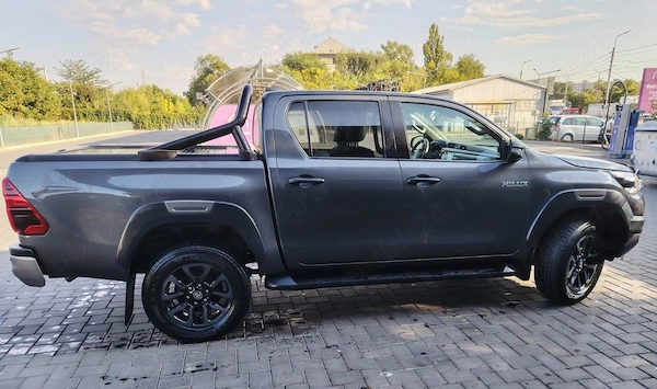 TOYOTA Hilux 2022 — imagine 5