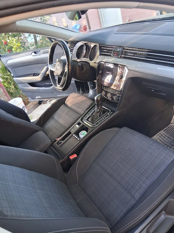 VOLKSWAGEN Passat 2019 — imagine 3