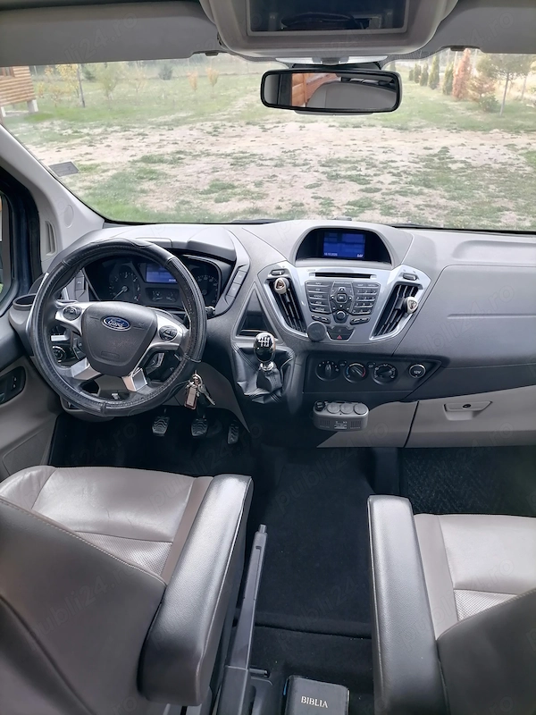 FORD Tourneo Custom 2013 — imagine 10