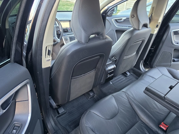 VOLVO XC60 2013 — imagine 6