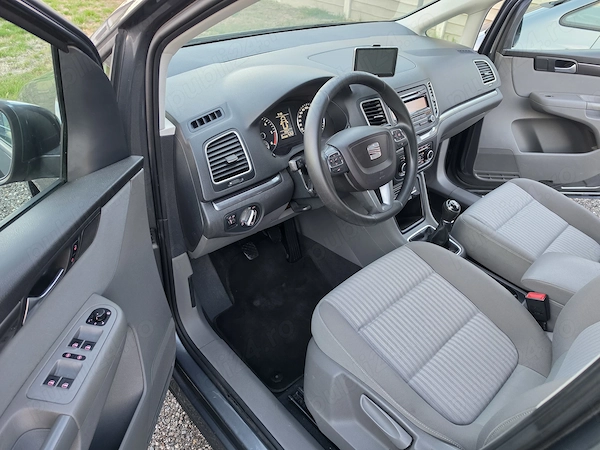 SEAT Alhambra 2012 — imagine 5