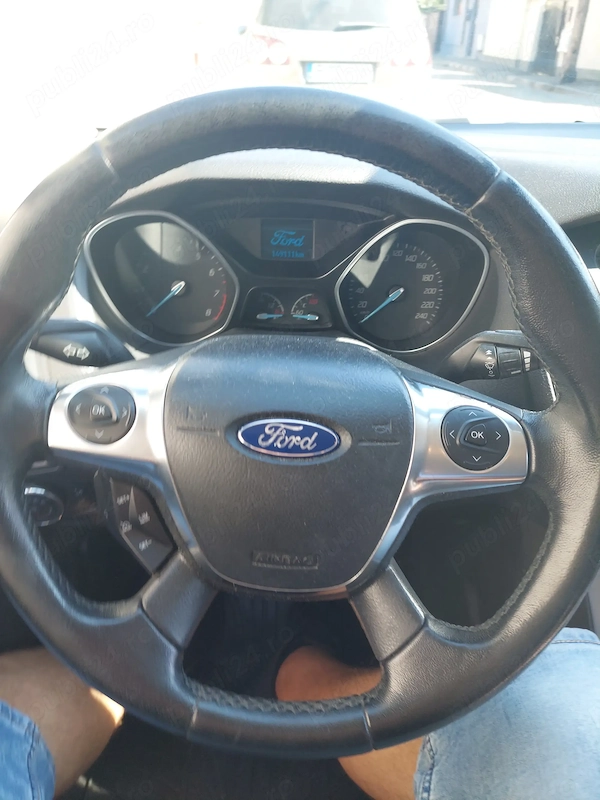 FORD Focus 2013 — imagine 3