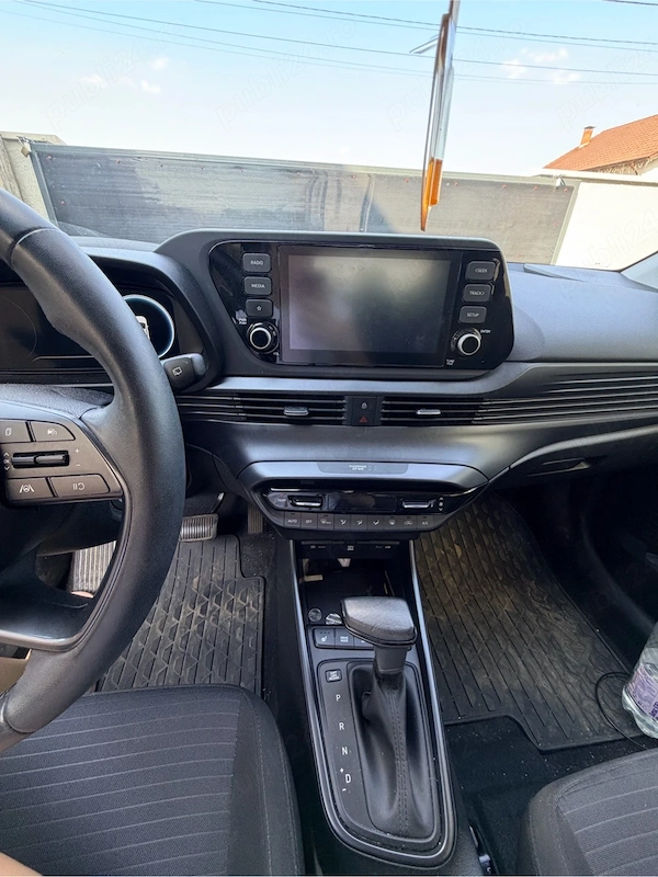 HYUNDAI i20 2023 — imagine 7