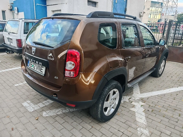 DACIA Duster 2011 — imagine 5