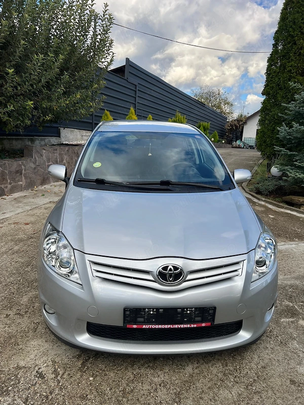 TOYOTA Auris 2013 — imagine 9