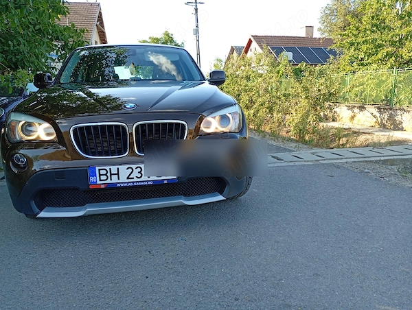 BMW iX1 2011 — imagine 4