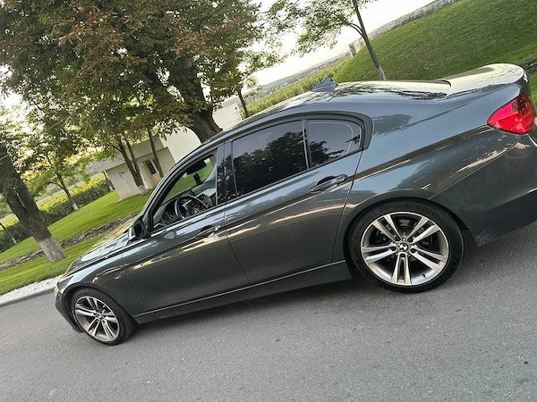 BMW Seria 3 2013 — imagine 4