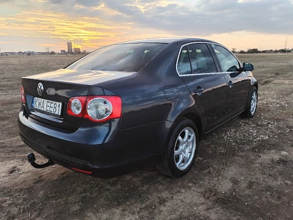 VOLKSWAGEN Jetta 2009 — imagine 3