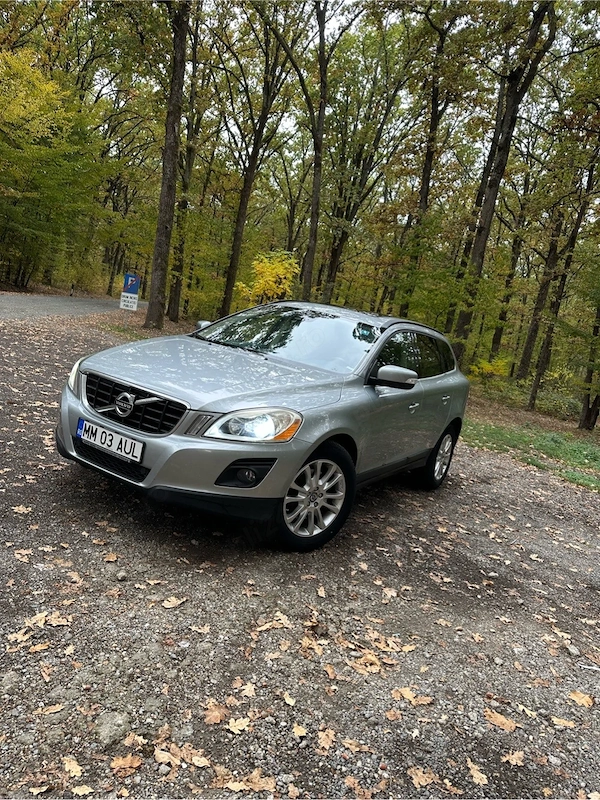 VOLVO XC60 2010 — imagine 3