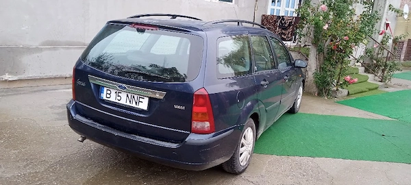 FORD Focus 2002 — imagine 1