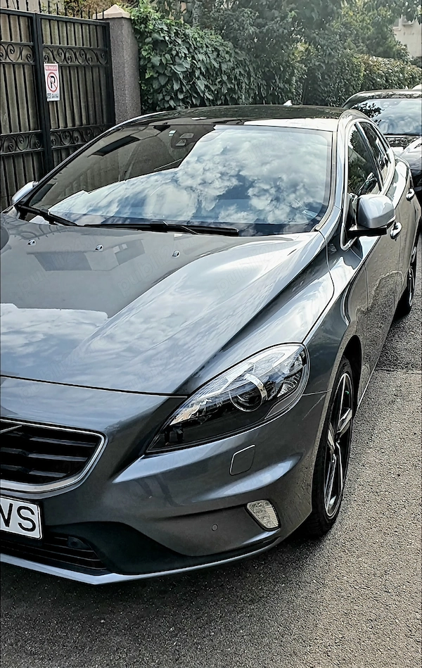 VOLVO V40 2016 — imagine 3