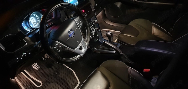 VOLVO V40 2016 — imagine 7