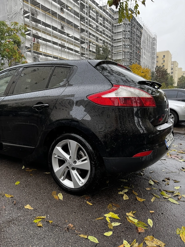RENAULT Megane 2012 — imagine 3