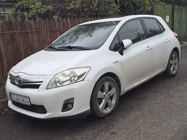 TOYOTA Auris 2010 — imagine 2