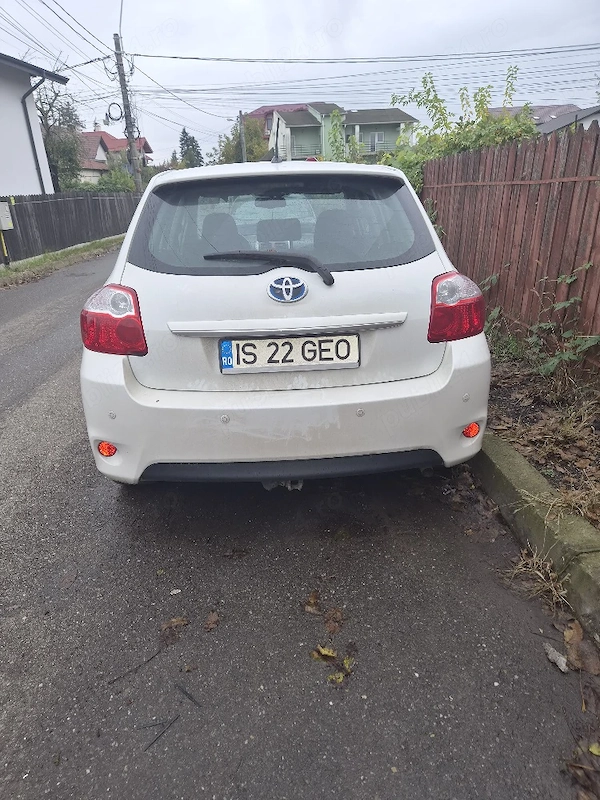 TOYOTA Auris 2010 — imagine 4
