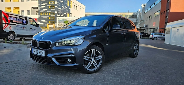 BMW Seria 2 2015 — imagine 1