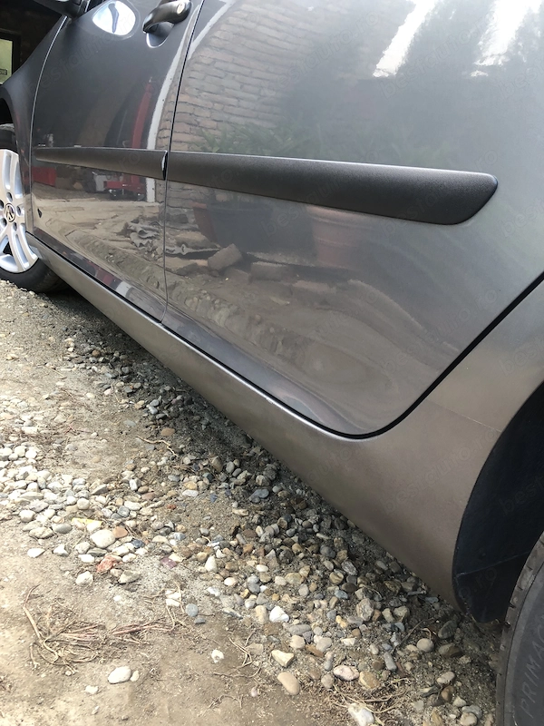 VOLKSWAGEN Golf 2006 — imagine 7